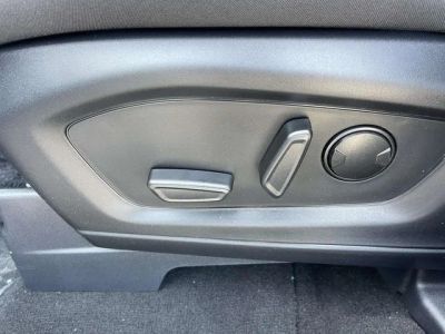 2026 Ford Explorer — photo 18 view