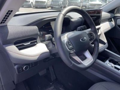 2026 Ford Explorer — photo 16 view