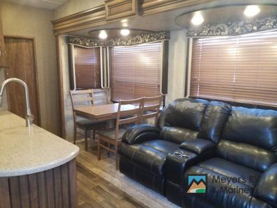 2015 Keystone RV Montana High Country - Photo 7