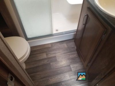 2015 Keystone RV Montana High Country - Photo 24