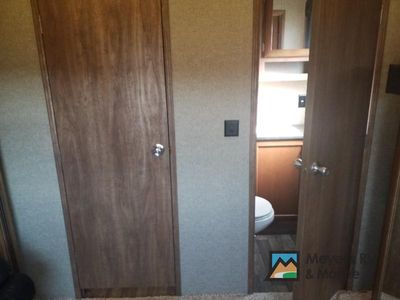 2015 Keystone RV Montana High Country - Photo 16