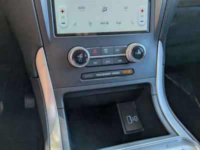2024 Ford Edge — engine compartment view