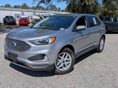 2024 Ford Edge SEL in Silver — front three-quarter view