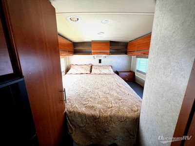 2010 Winnebago Via - Photo 23