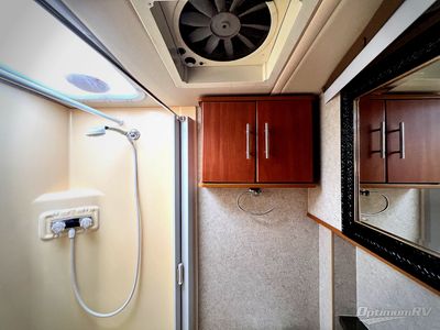 2010 Winnebago Via - Photo 17