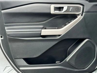 2023 Ford Explorer - Photo 15