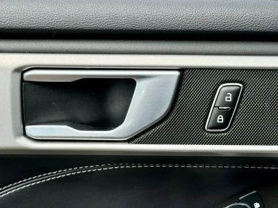 2023 Ford Explorer - Photo 18
