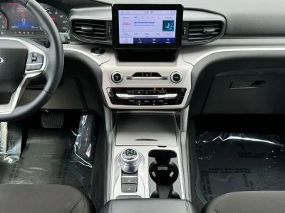 2023 Ford Explorer - Photo 28