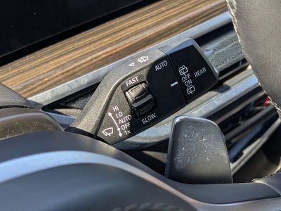 2023 BMW X7 — photo 29 view