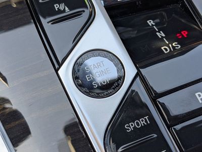 2023 BMW X7 — photo 32 view