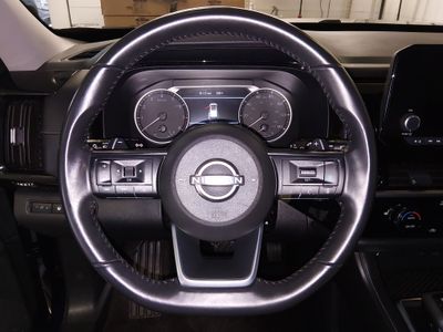2025 Nissan Pathfinder — photo 12 view