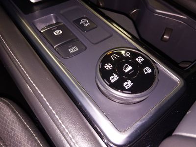 2025 Nissan Pathfinder — photo 21 view