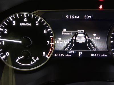 2025 Nissan Pathfinder — photo 14 view