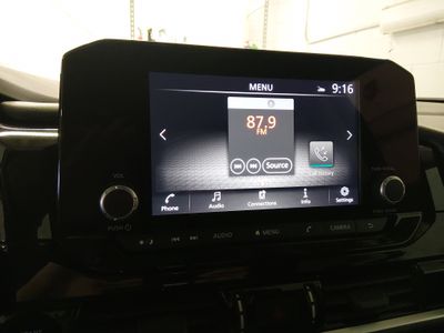 2025 Nissan Pathfinder — photo 17 view