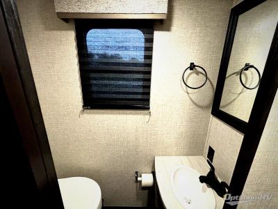 2024 Jayco Seismic — photo 24 view
