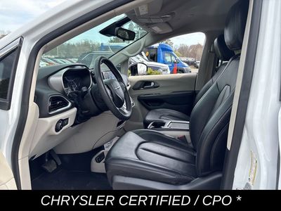 2024 Chrysler Pacifica Touring L - Photo 14