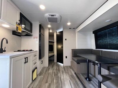 2026 Jayco Jay Flight SLX — photo 14 view