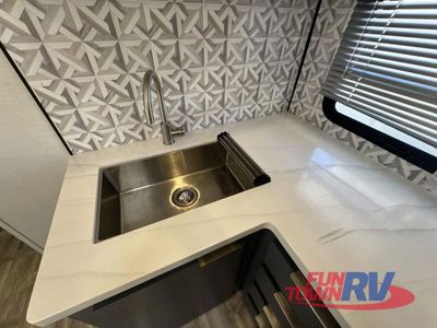 2024 Prime Time RV Tracer - Photo 14