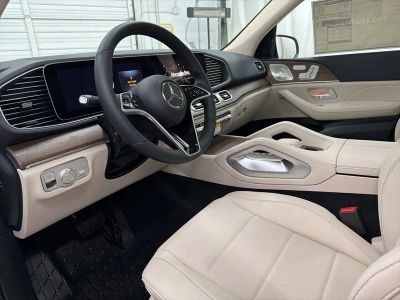 2026 Mercedes-Benz GLE — photo 12 view