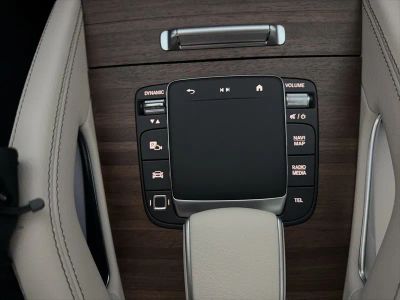 2026 Mercedes-Benz GLE — photo 74 view