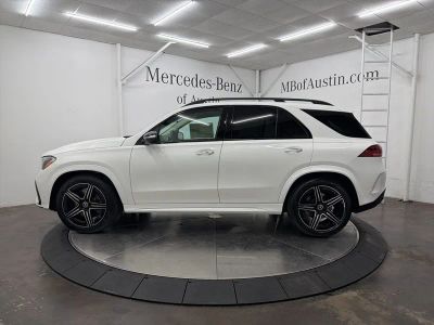 2026 Mercedes-Benz GLE — interior view