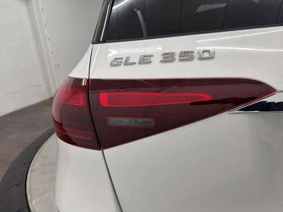2026 Mercedes-Benz GLE — photo 11 view
