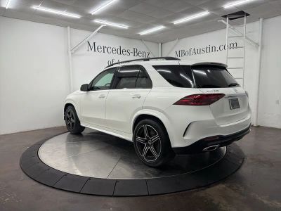 2026 Mercedes-Benz GLE — detail view
