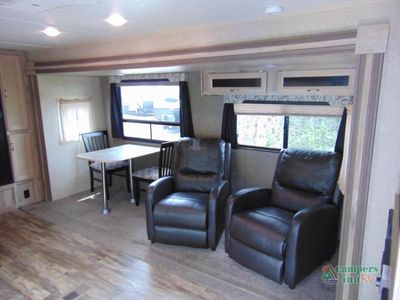 2019 Forest River RV Catalina Legacy — photo 7 view