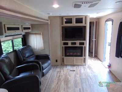 2019 Forest River RV Catalina Legacy — photo 11 view