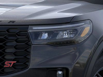 2026 Ford Explorer — photo 18 view