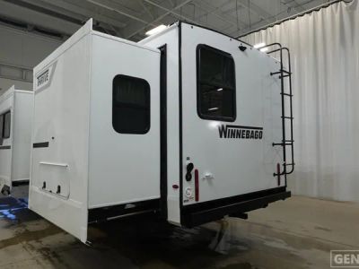 2026 Winnebago Thrive - Photo 3