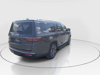 2024 Jeep Wagoneer L — photo 7 view
