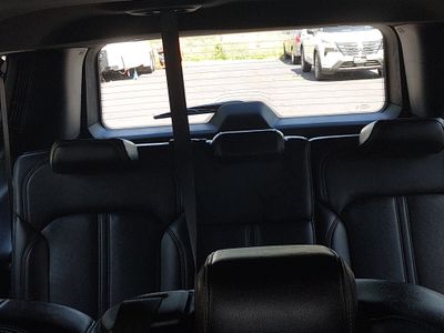 2024 Jeep Wagoneer L — photo 18 view