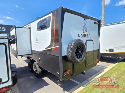2026 Overland Series 221MSL - Photo 6