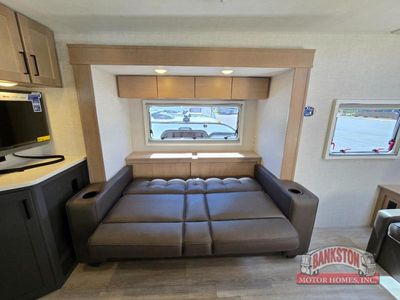 2026 Overland Series 221MSL - Photo 24
