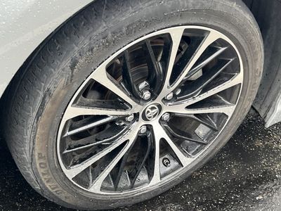 2018 Toyota Camry - Photo 12