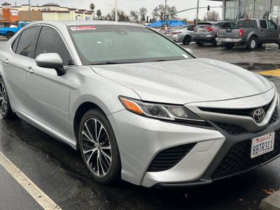 2018 Toyota Camry - Photo 3