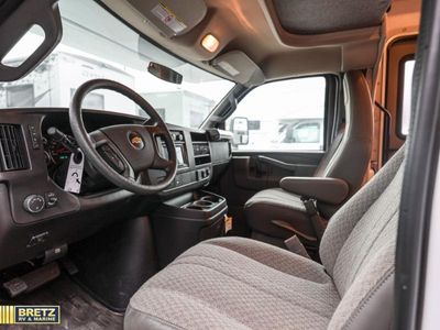 2026 Thor Motor Coach Four Winds — photo 9 view