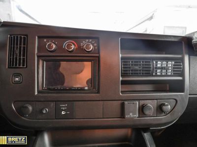 2026 Thor Motor Coach Four Winds — photo 12 view