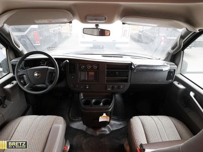2026 Thor Motor Coach Four Winds — photo 19 view
