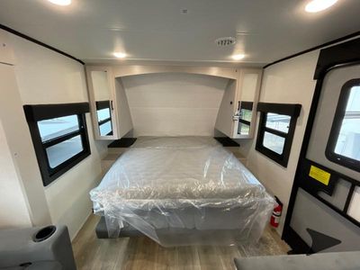 2026 Jayco Jay Feather — photo 20 view