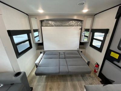 2026 Jayco Jay Feather — photo 19 view
