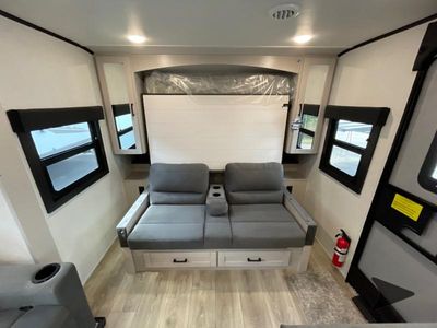 2026 Jayco Jay Feather — photo 16 view