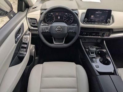 2026 Nissan Rogue — photo 16 view