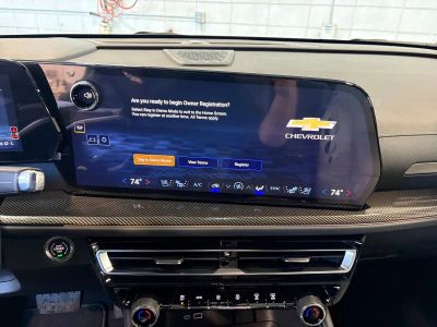 2026 Chevrolet Traverse — photo 11 view