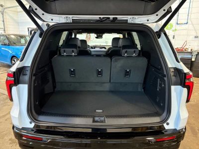 2026 Chevrolet Traverse — photo 17 view