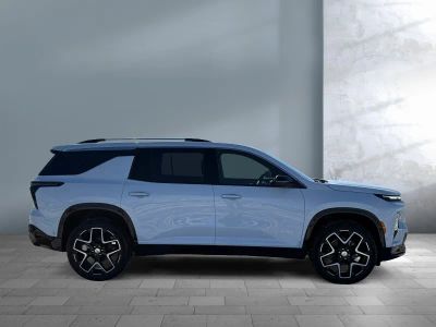 2026 Chevrolet Traverse — photo 7 view
