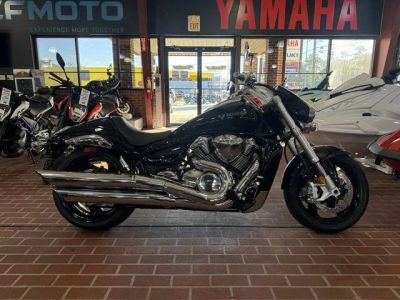 2025 Suzuki Boulevard M109R — front three-quarter view