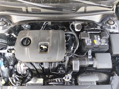 2024 Kia Forte — photo 9 view