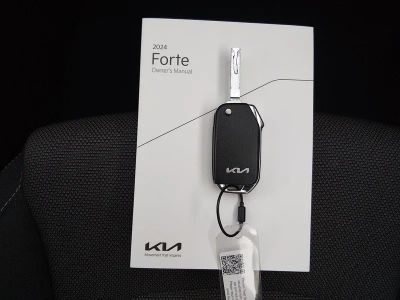 2024 Kia Forte — photo 15 view